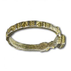 Bijouterie, Joaillerie | Matthew Holder Bague Medievale En Argent Dore Et Nielle Avec Dragons, 13E/14E Siecle