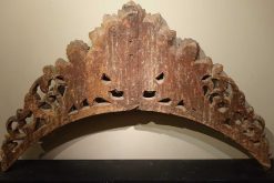 Directoire | La Crédence Arche En Bois Sculpte A Deux Anges Musiciens, Inde, Tamil Nadu 19E Siecle