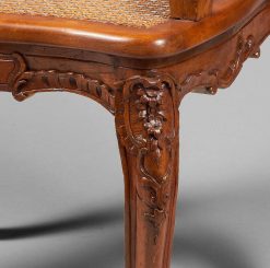 Louis Xv | Galerie Delvaille Importante Suite De Quatre Grands Fauteuils A La Reine