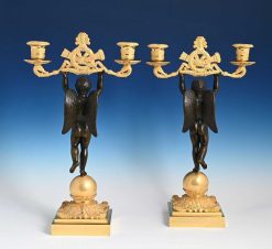 Empire | Limburg Antiquairs Paire De Chandeliers En Bronze Dore Et Patine Vers 1820