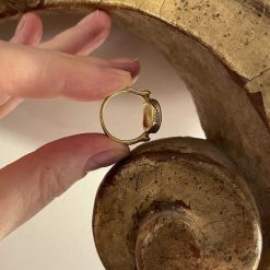 Archeologie | Matthew Holder Bague En Or Ancienne Sertie D'Une Intaille En Pierre De Sang 1Er Siecle