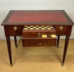 Louis Xvi | Sérignan Antiquités Petit Bureau De Boudoir A Evolution, De Jeux D'Epoque Louis Xvi Vers 1780