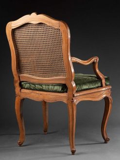 Louis Xv | Galerie Delage Paire De Fauteuils Cannes A La Reine Par Jean Avisse