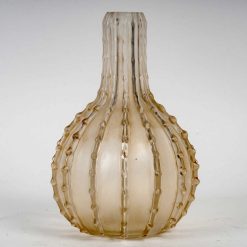 Art Nouveau | BG Arts 1912 Rene Lalique - Vase Dentele