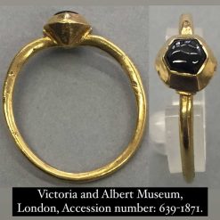 Bijouterie, Joaillerie | Matthew Holder Bague Etrier Medievale Sertie D'Un Saphir Cabochon. Angleterre 13E/14E Siecle