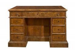 Louis Xv | Riccardo Moneghini Bureau Venitien En Noyer, 18E Siecle