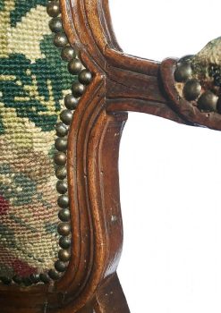 Sieges | Subert Paire De Fauteuils En Noyer, Recouverts De Broderies Au Petit Point, Turin Vers 1750