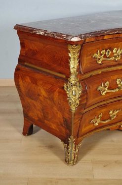 Regence | Antiquités Saint Jean Commode Tombeau Epoque Regence