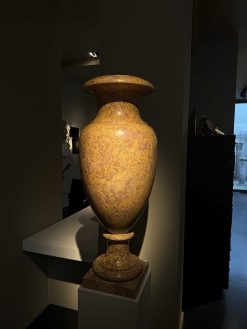 Objet De Decoration | Desmet Galerie Vase Monumental En Marbre De Brocatelle D'Espagne