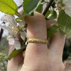 Bijouterie, Joaillerie | Matthew Holder Bague Bouquet En Or Gravee D'Une Lettre Noir, Xve Siecle