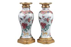 Regence | Franck Baptiste Paris Paire De Vases En Porcelaine De Chine Et Bronze Dore