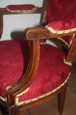 Louis Xvi | Didascalies Paire De Fauteuils A Chapeau De Gendarme, Epoque Louis Xvi