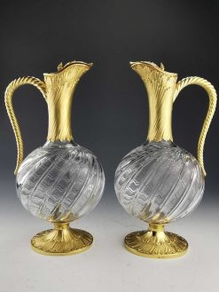 Argenterie Et Orfevrerie | L'orfèvrerie lyonnaise Odiot - Paire De Carafes En Cristal Taille Et Vermeil