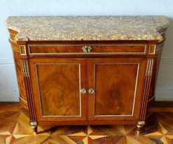 Directoire | GSLR Antiques Buffet Directoire En Acajou Et Marbre Brocatelle D'Espagne