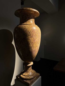 Objet De Decoration | Desmet Galerie Vase Monumental En Marbre De Brocatelle D'Espagne