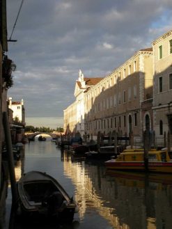 Louis Xv | Romano Ischia Venise, Le Canal Des Mendiants - Ecole Venitienne Du Xixe Siecle