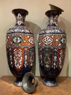 Objet De Decoration | La Crédence Tres Grande Paire De Vases Cloisonnes, Japon 19E Siecle