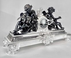 Louis Xvi | Robin Kowalski Antiques Christofle Paris - Importante Pendule De Cheminee En Bronze Argente