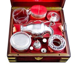 Directoire | Baptiste Jamez Paris 1798-1819 Coffret Necessaire De Voyage En Argent Massif Et Cristal