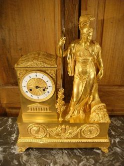 Restauration | Antiquaires Balzeau & Brion Pendule En Bronze Dore Representant Minerve, Debut Restauration