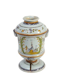 Ceramiques, Porcelaines | Galerie Damidot Fontaine En Faience De Moulins