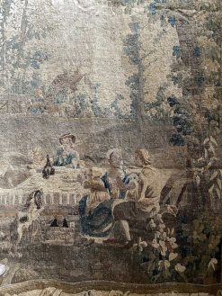 Tapisserie & Tapis | Antiquités Simon Tapisserie D'Aubusson Du Debut Xviiie Siecle, Scene De Fete Villageoise