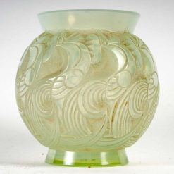 Art Deco | BG Arts 1931 Rene Lalique - Vase Le Mans Verre