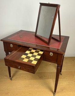 Louis Xvi | Sérignan Antiquités Petit Bureau De Boudoir A Evolution, De Jeux D'Epoque Louis Xvi Vers 1780