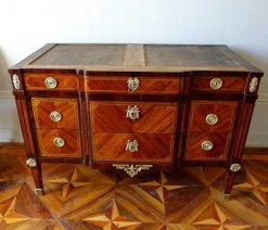 Transition | GSLR Antiques Commode A La Grecque D'Epoque Louis Xv