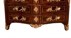 Regence | Galerie Lauretta Commode Epoque Regence Estampillee Antoine Criaerd