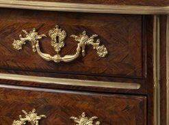 Regence | Galerie Delvaille Commode D'Epoque Regence En Bois De Palissandre Et D'Amourette