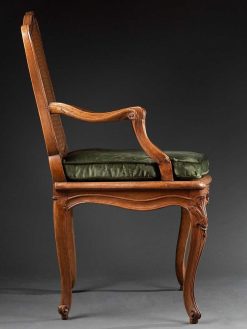 Louis Xv | Galerie Delage Paire De Fauteuils Cannes A La Reine Par Jean Avisse