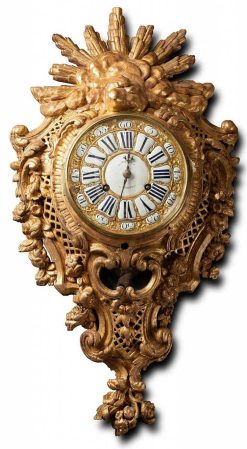 Horloges, Cartels | Isabelle Chalvignac Cartel En Bois Sculpte Dore Epoque Debut Louis Xv Vers 1730