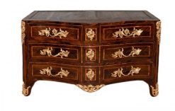 Regence | Galerie Lauretta Commode Epoque Regence Estampillee Antoine Criaerd