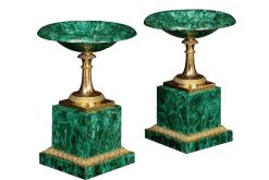 Objet De Decoration | Kollenburg Antiquairs Paire De Tazzas Russes En Malachite, Circa 1820