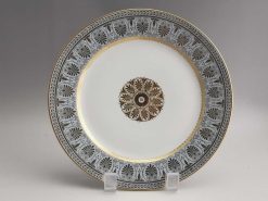 Ceramiques, Porcelaines | L'orfèvrerie lyonnaise Assiette Manufacture Imperiale Sevres 1862