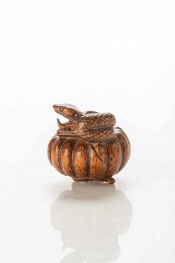 Arts D'Asie | Mastromauro Japanese Art Netsuke En Buis Figurant Un Serpent S'Enroulant Autour D'Une Citrouille