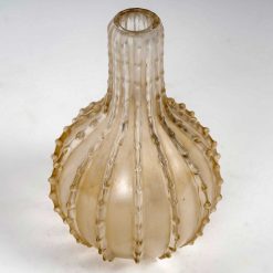 Art Nouveau | BG Arts 1912 Rene Lalique - Vase Dentele