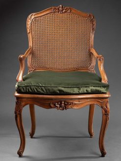 Louis Xv | Galerie Delage Paire De Fauteuils Cannes A La Reine Par Jean Avisse