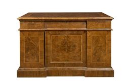 Louis Xv | Riccardo Moneghini Bureau Venitien En Noyer, 18E Siecle