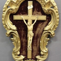 Art Sacre, Objets Religieux | Antiquités Christophe Rochet Christ En Ivoire Dans Son Cadre En Bois Dore